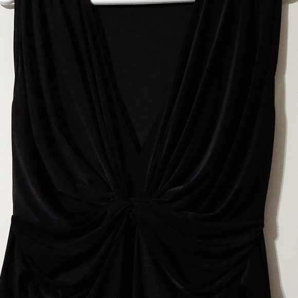 Dress - Picture 2 of 6